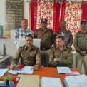 *मोबाईल लूटने और बाइक चोरी करने वाला गिरोह पकड़ाया, पुलिस ने आठ लाख रूपए की बाइक और मोबाईल जप्त किए।*।