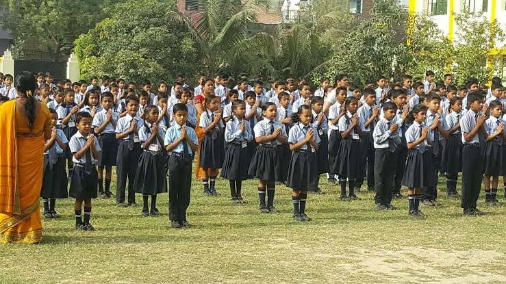 जिले में कक्षा 8 वीं तक स्कूलों के संचालन का समय परिवर्तित किया गया