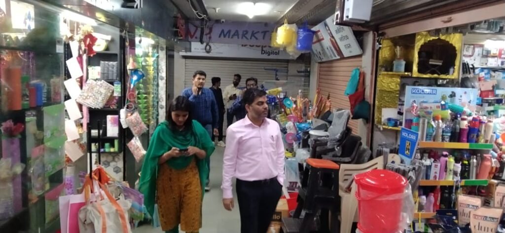 कलेक्टर के निर्देश पर बेसमेंट में संचालित कोचिंग क्लासेस और संस्थाओं की एसडीएम उज्जैन उत्तर ने की जांच सुरक्षा के सभी आवश्यक प्रबंध करने की दी हिदायत